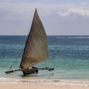 Kenya-Diani-Beach_Kenya_School_Expedition-800×600